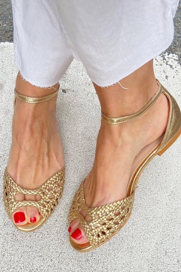 Isadora | Golden Woven Sandals