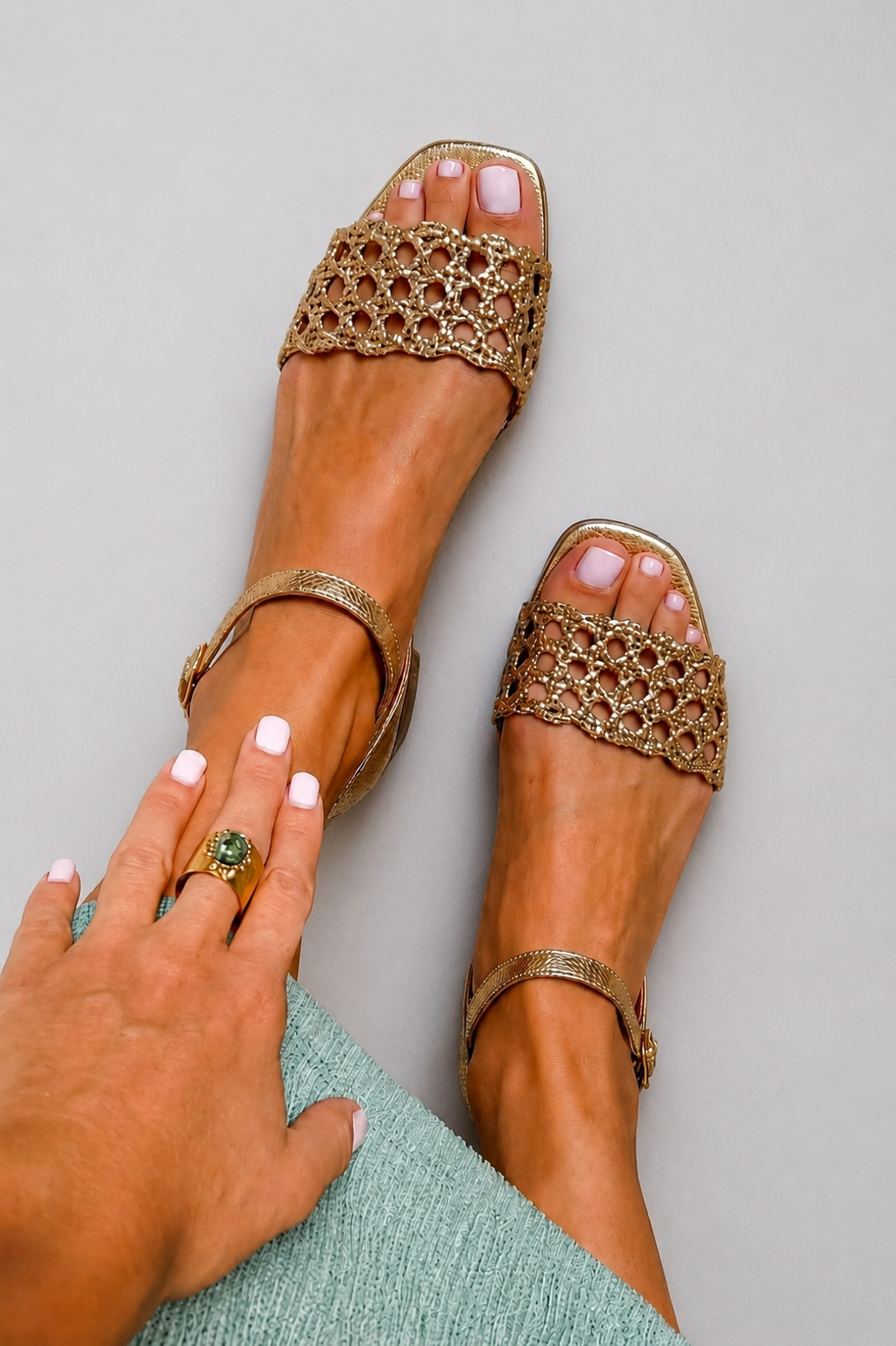 Ginevra | Golden Perforated Sandals