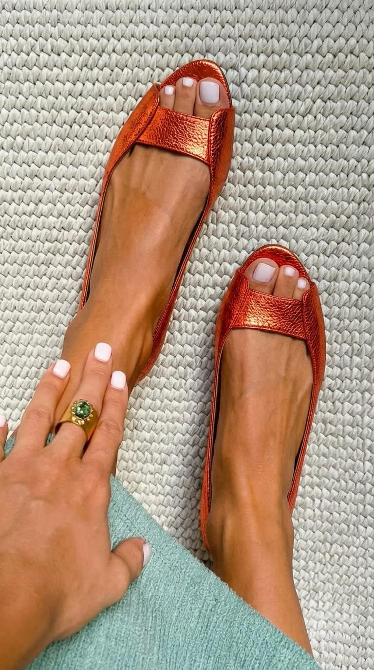 Adelina | Golden Comfort Chic Sandals